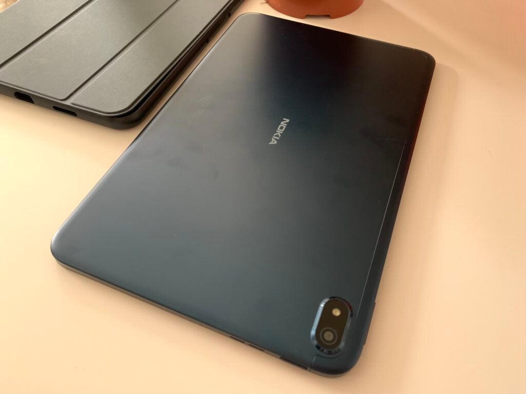 Nokia T20 espalda