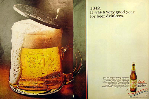 Anuncio de cerveza Schaefer en la revista Ebony