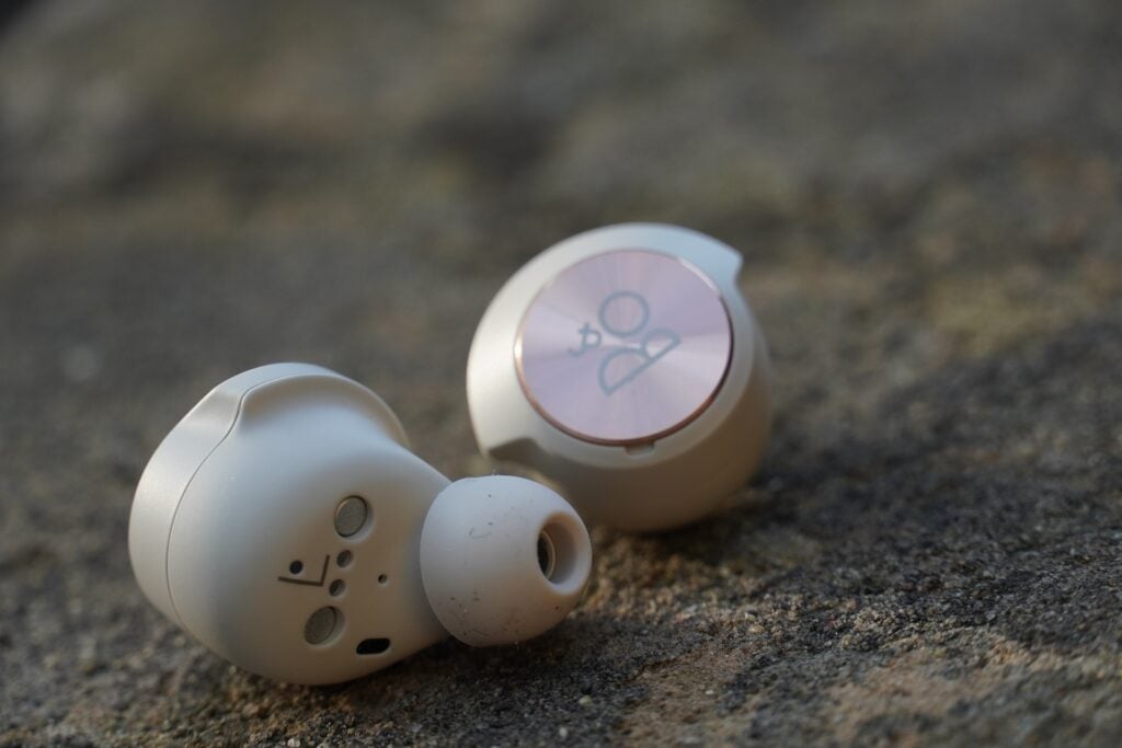 Auriculares Bang and Olufsen Beoplay EQ