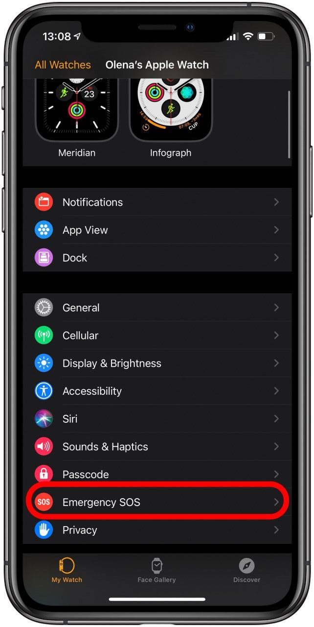 Abra la aplicación Watch en su iPhone y toque Emergencia SOS.