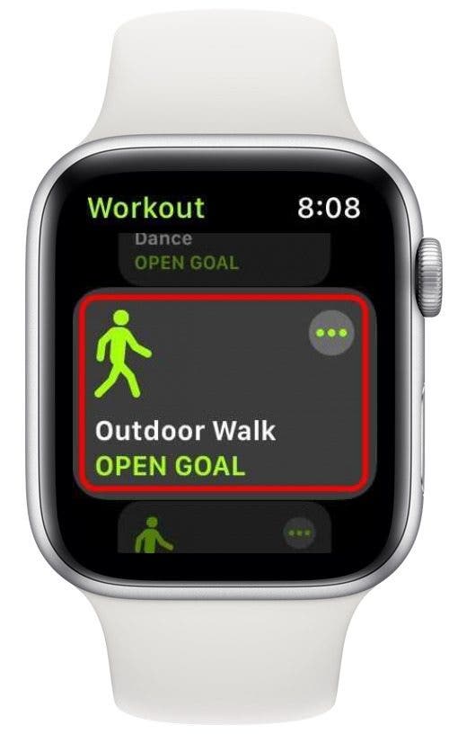 Seleccione Caminar al aire libre o Correr al aire libre, luego haga el ejercicio durante al menos 20 minutos
