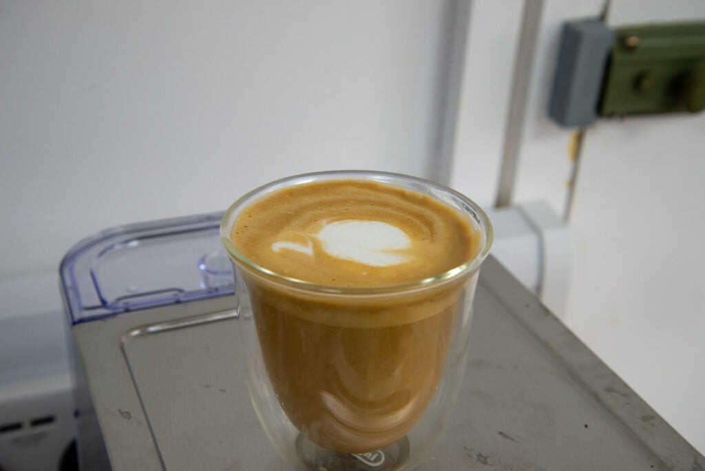 Breville Bijou Cafetera espresso VCF149 café con leche