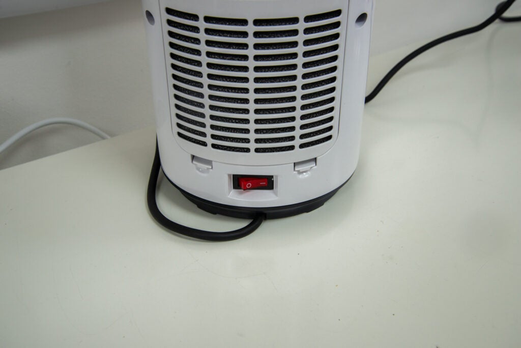 Interruptor de encendido del ventilador de refrigeración y calentador de cerámica sin aspas portátil Wifi inteligente TCP