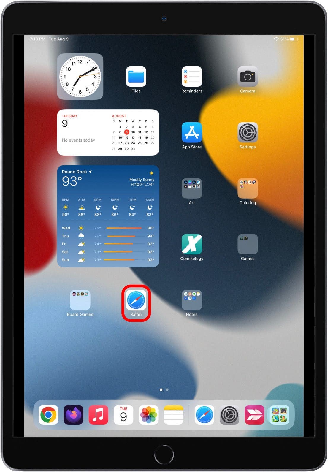 Pantalla de inicio del iPad con el icono de la aplicación Safari marcado.
