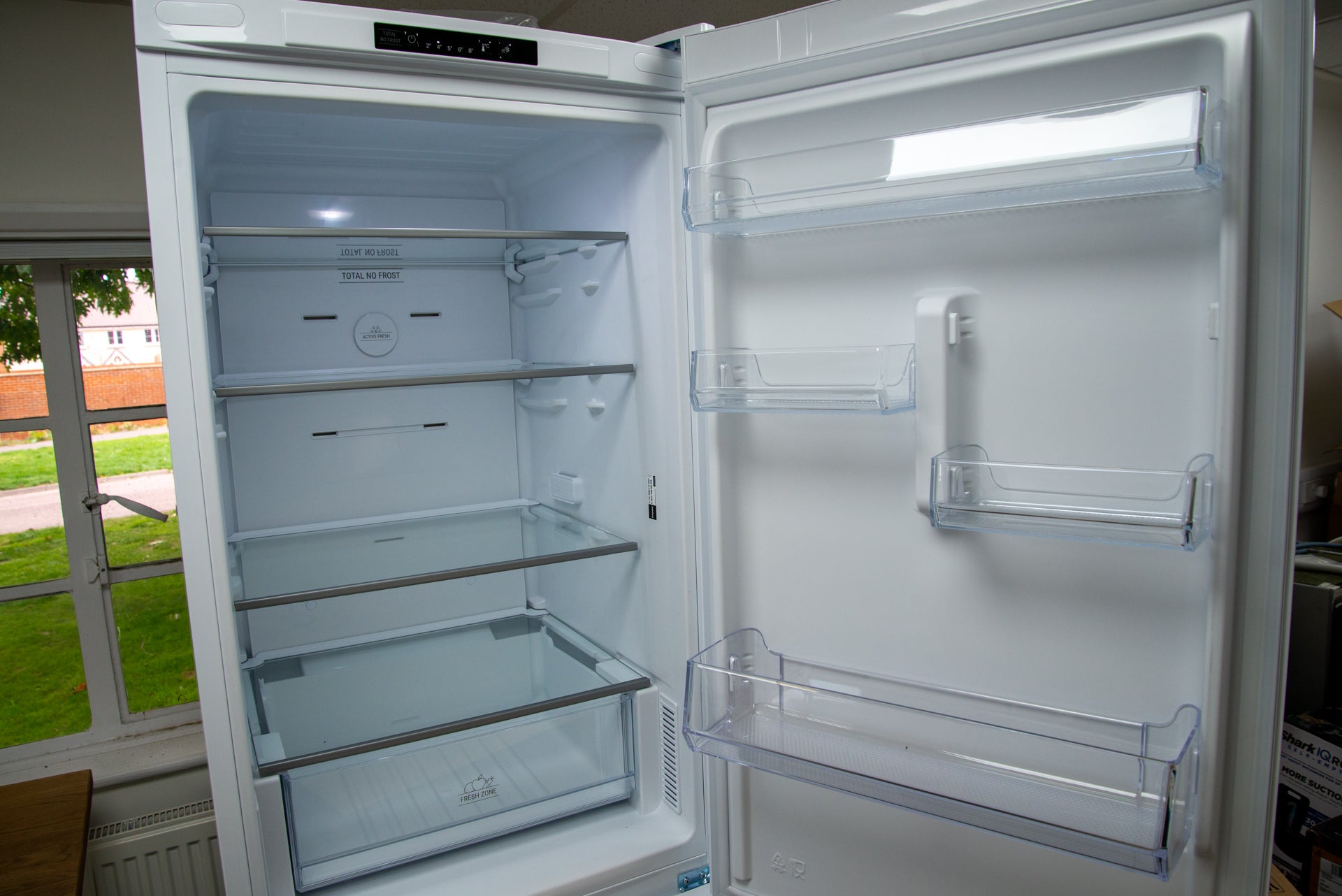 Espacio frigorífico Hotpoint H3X 81I W