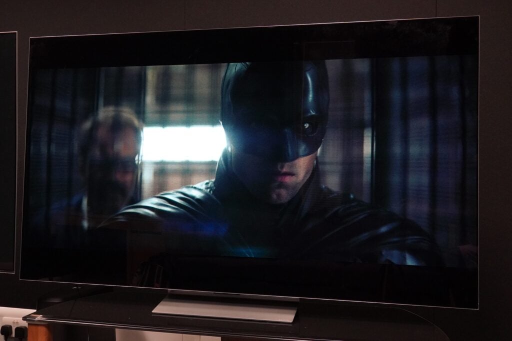 LG OLED65G2 Pattinson El Batman