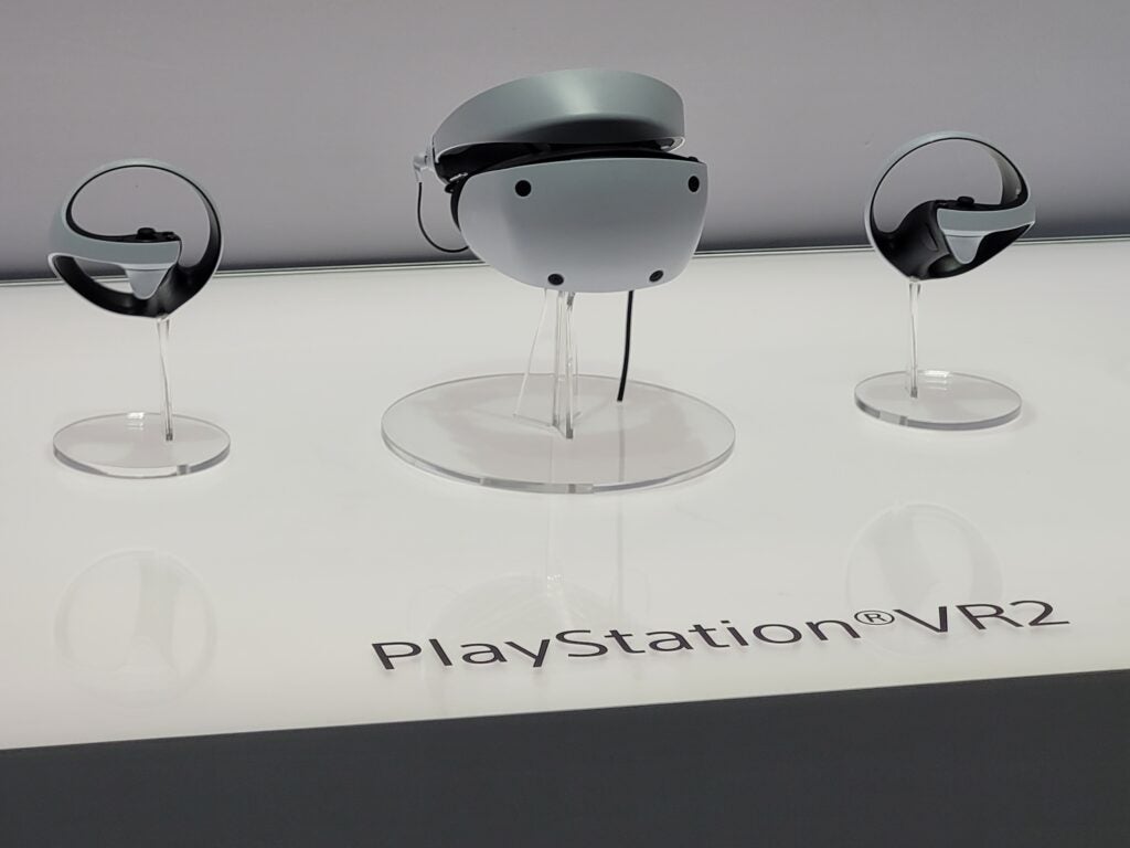 PlayStation VR 2 dejando de lado sus mandos