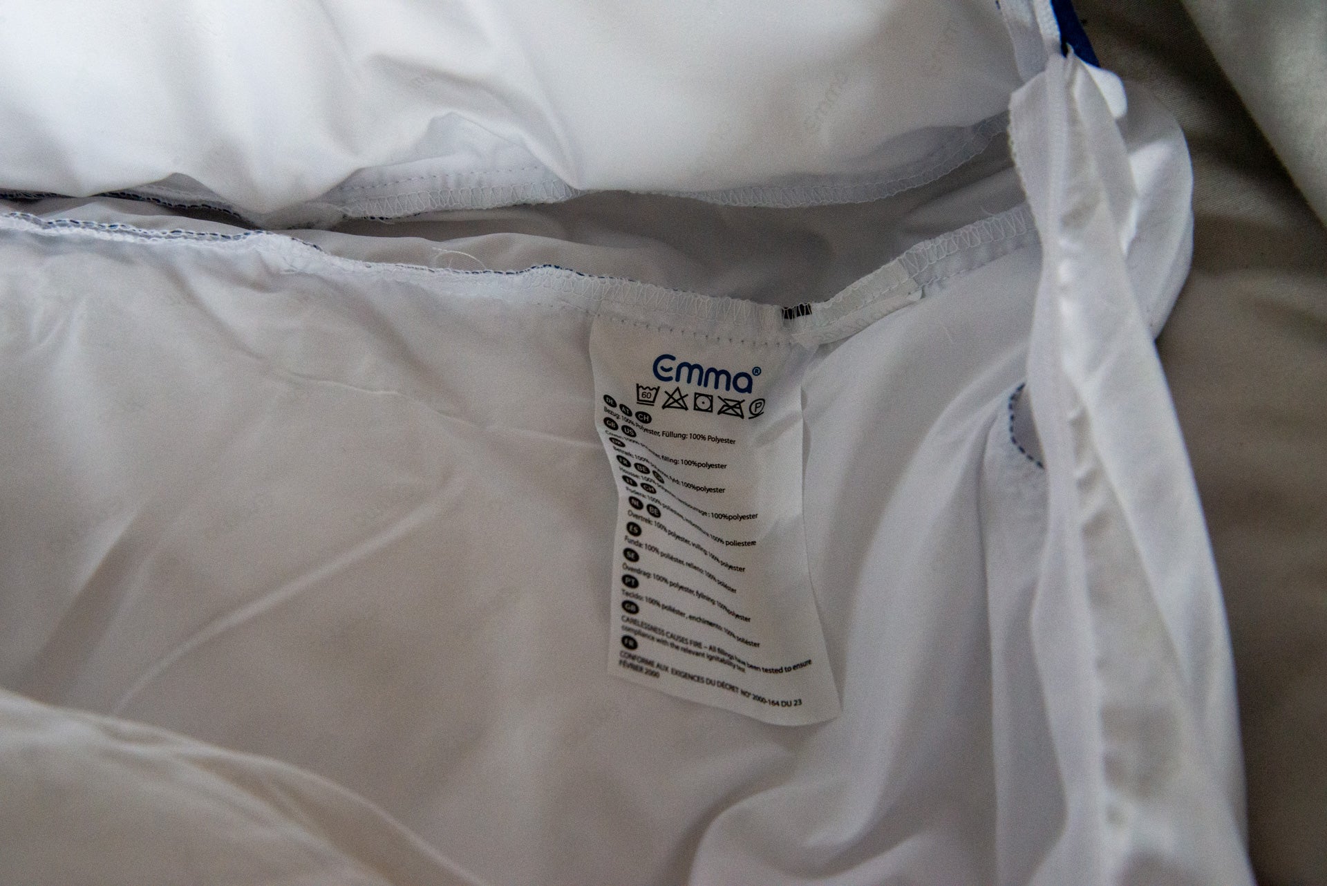 Instrucciones de lavado de la almohada de microfibra Emma Premium