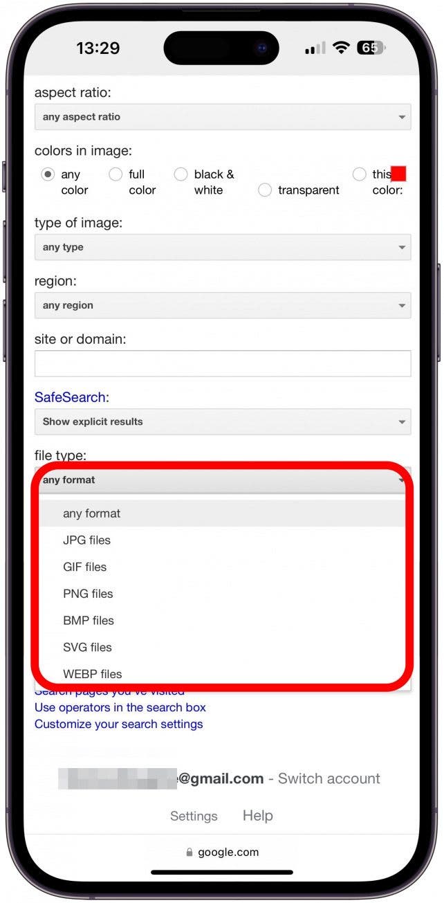 En SafeSearch, seleccione si desea mostrar u ocultar contenido explícito.