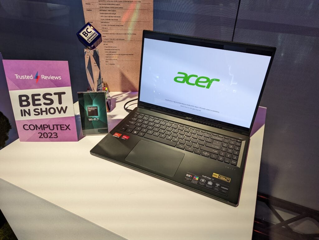 Acer Swift Edge 16 con premio