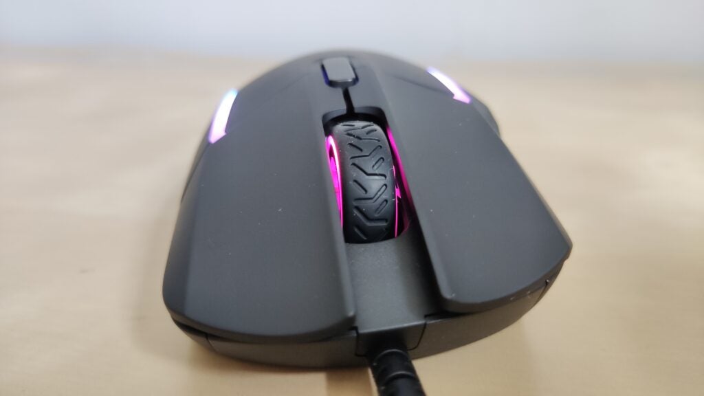 Los botones y la rueda del mouse del SteelSeries Rival 5