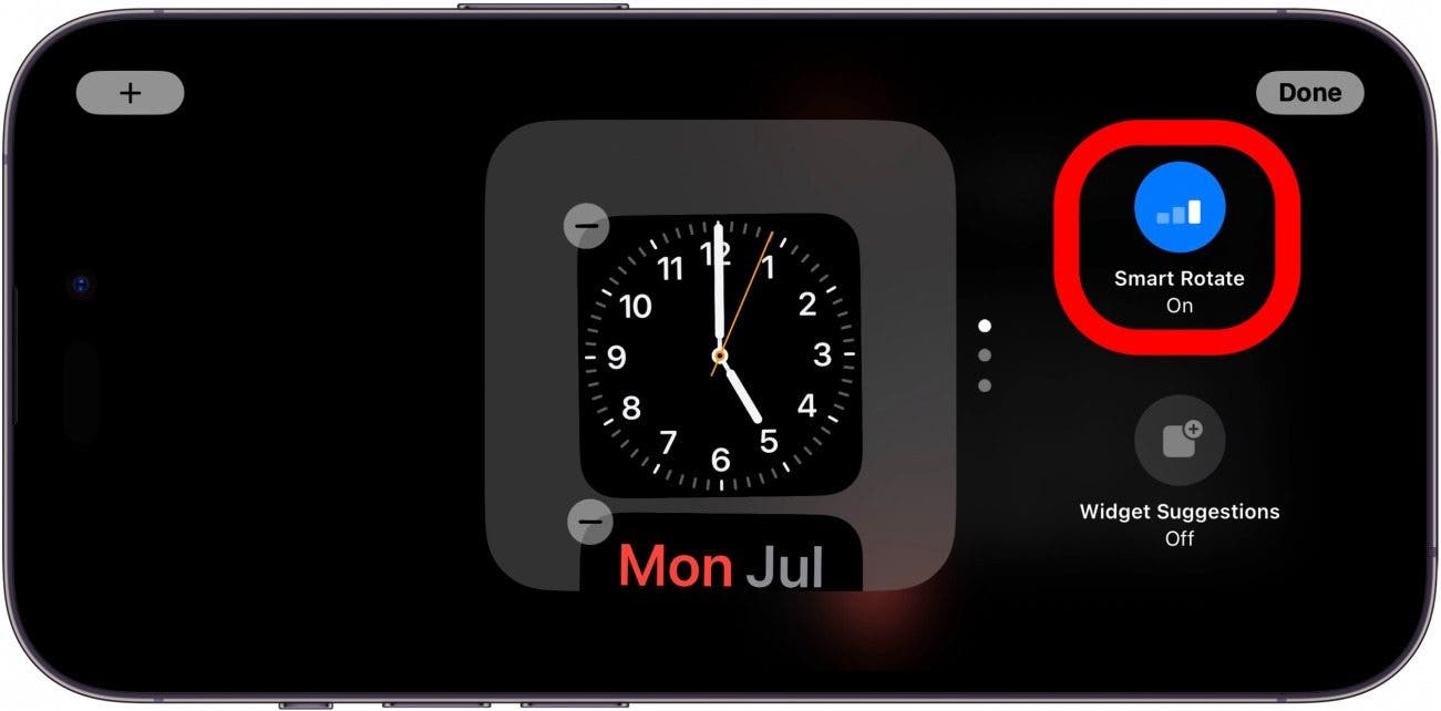 pantalla de widgets de espera de iPhone con opción de rotación inteligente en un círculo rojo