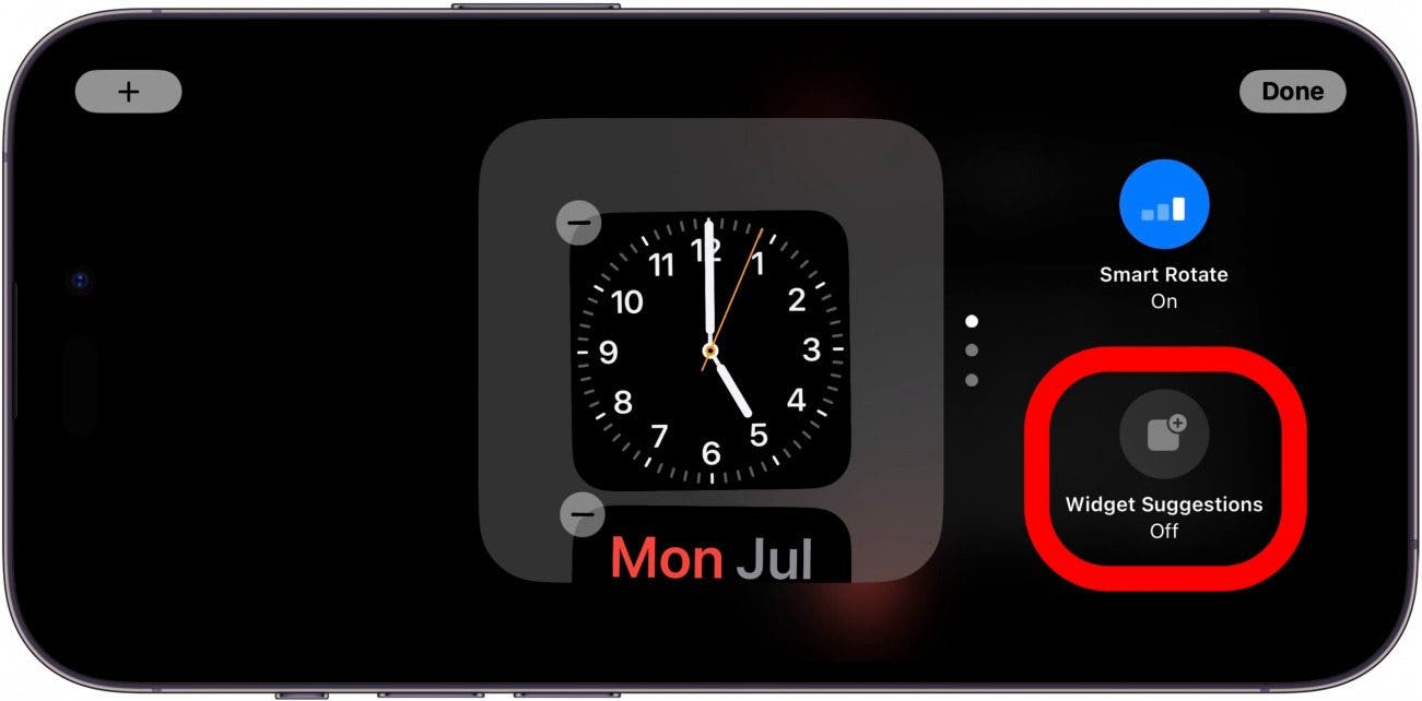pantalla de widgets de espera de iPhone con la opción de sugerencias de widgets en un círculo rojo
