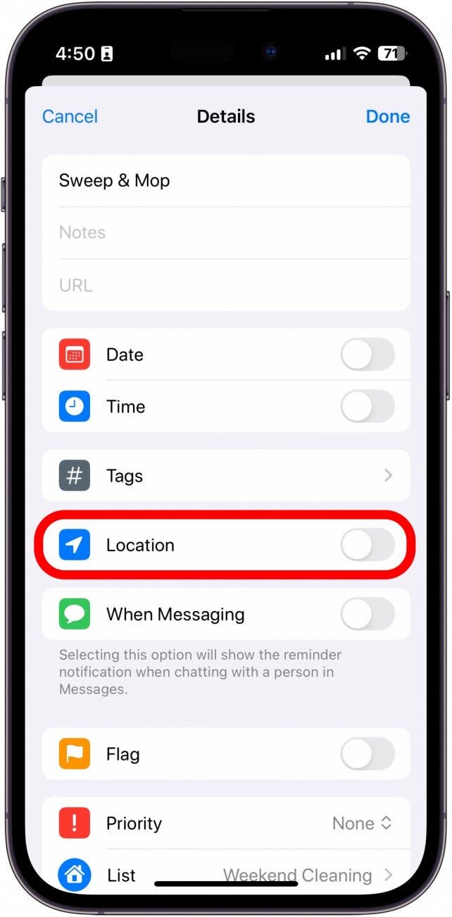 detalles de recordatorio de iPhone con alternancia de ubicación dentro de un círculo rojo