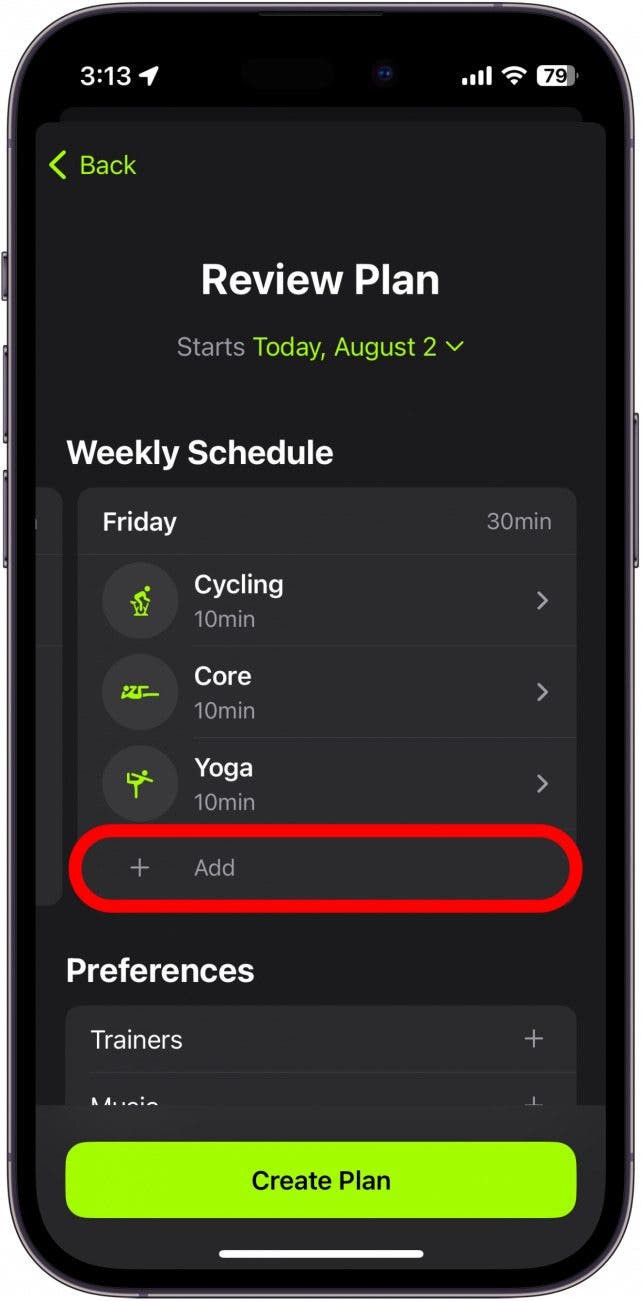 revisión del plan apple fitness plus con el botón agregar actividad en un círculo rojo