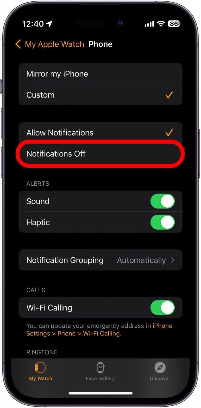 Configuración del teléfono Apple Watch con notificaciones desactivadas en un círculo rojo