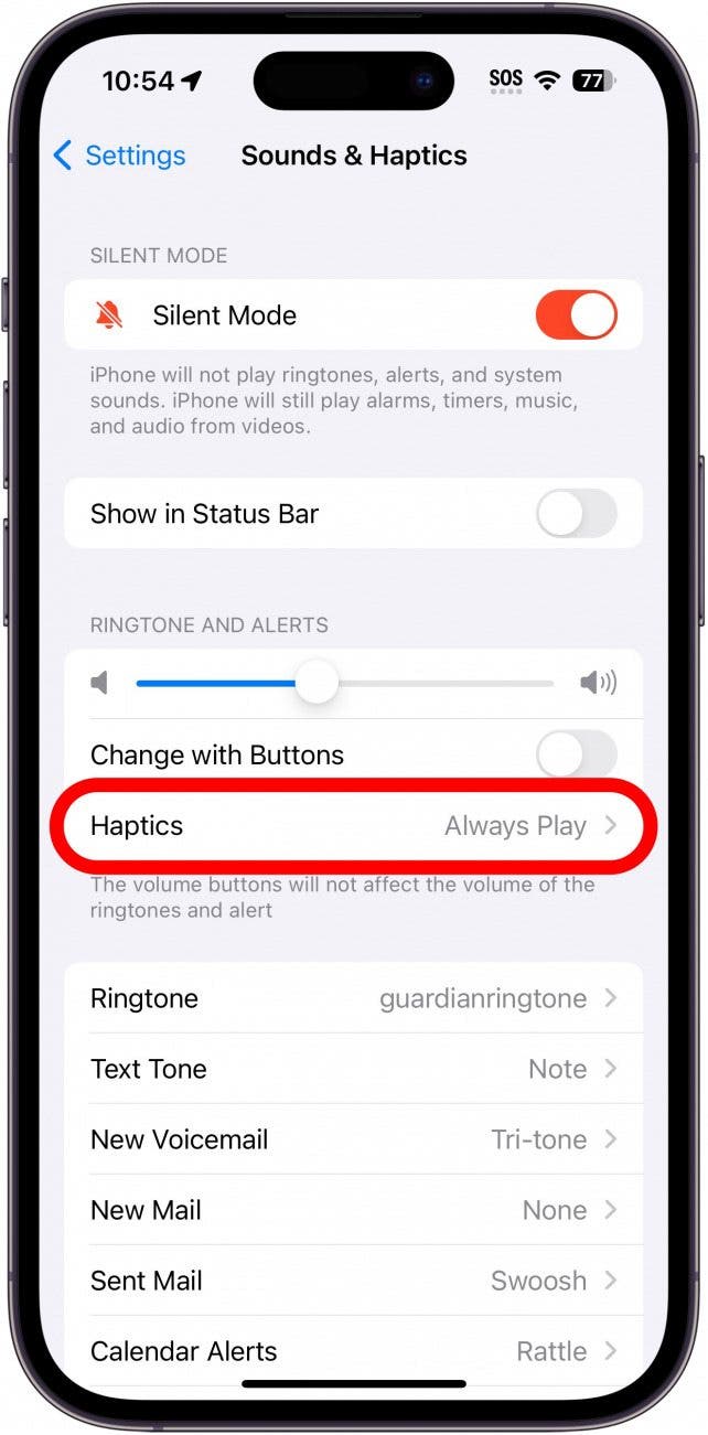 configuración de sonidos y hápticos del iPhone con hápticos en un círculo rojo