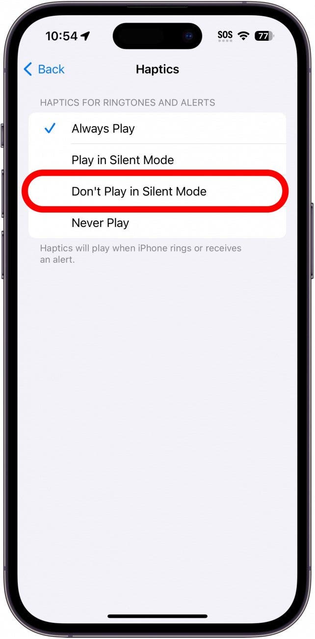 Configuración háptica del iPhone con No reproducir en modo silencioso en un círculo rojo