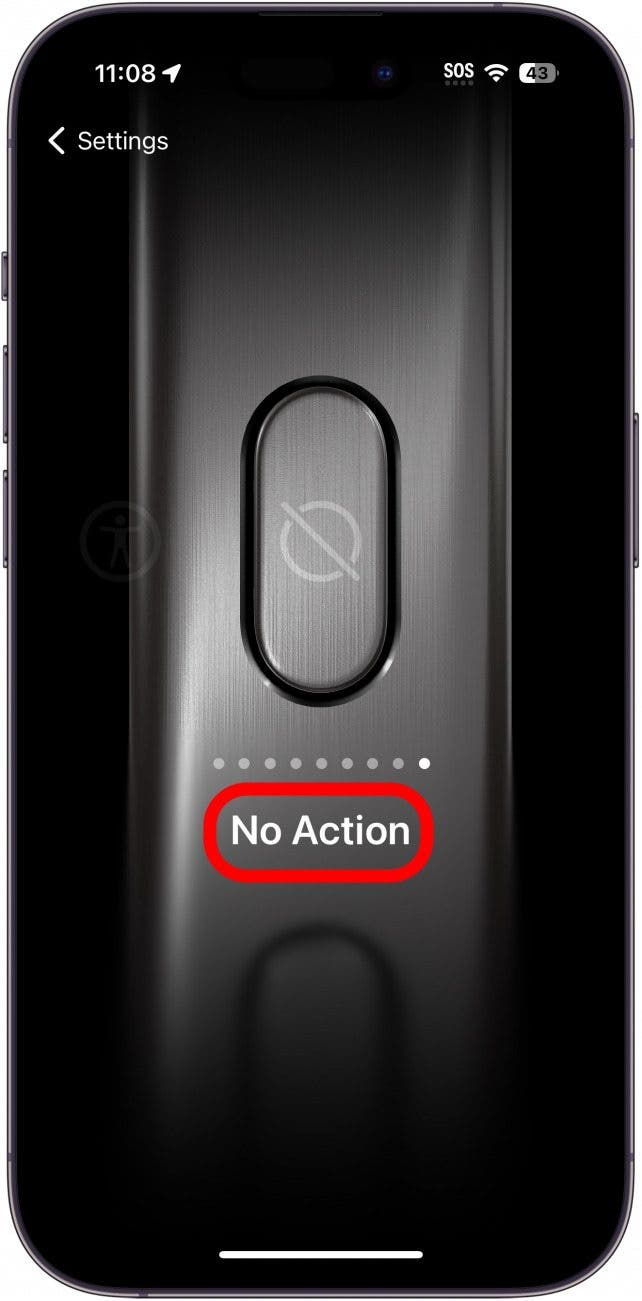 Configuración del botón de acción del iPhone que muestra la configuración sin acción con un círculo rojo alrededor.
