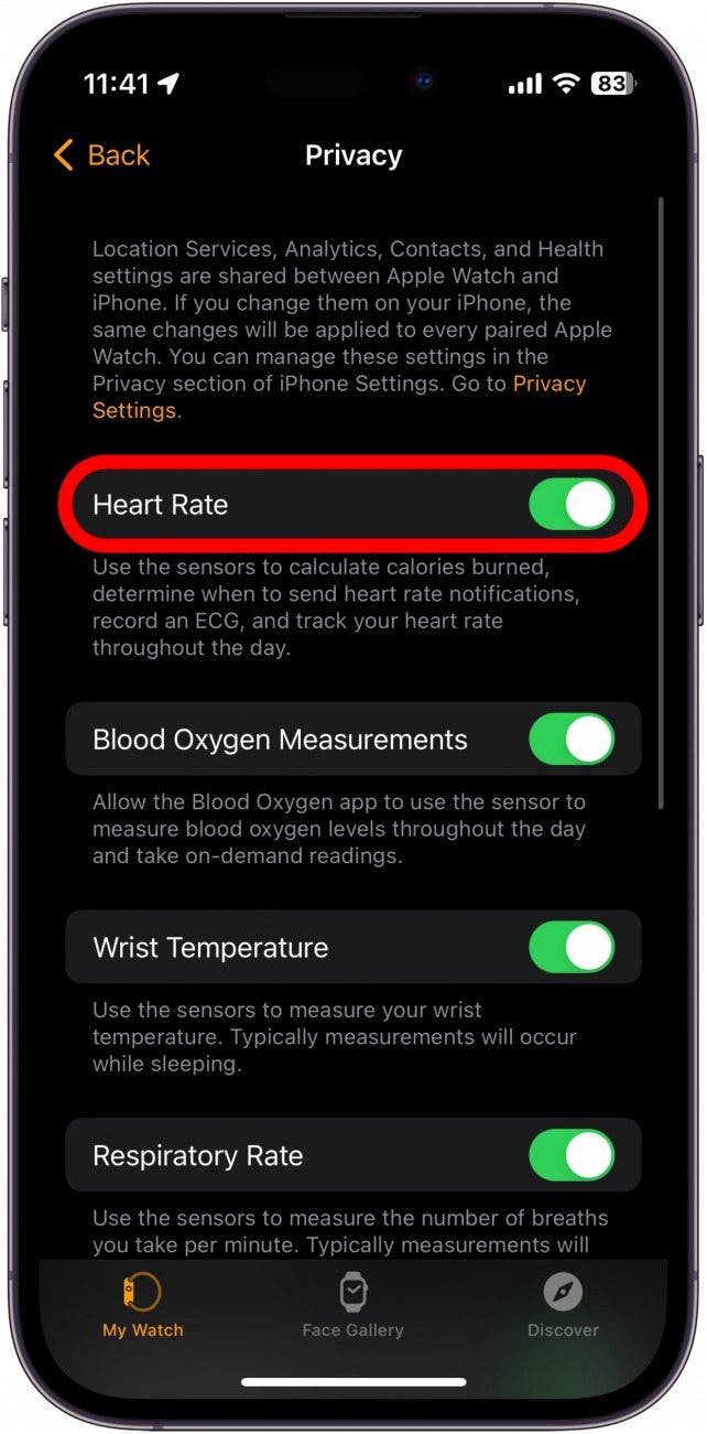 Configuración de privacidad de la aplicación Apple Watch con alternancia de frecuencia cardíaca en un círculo rojo