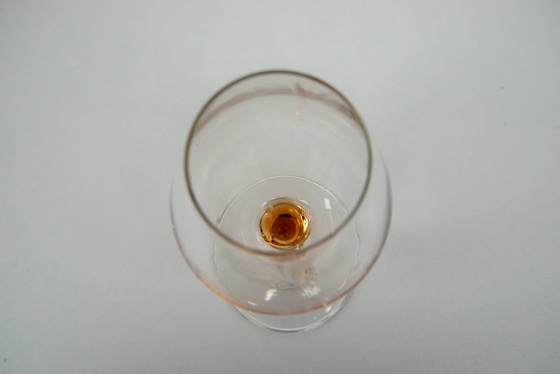 Miele G5310SC copa de vino sucia
