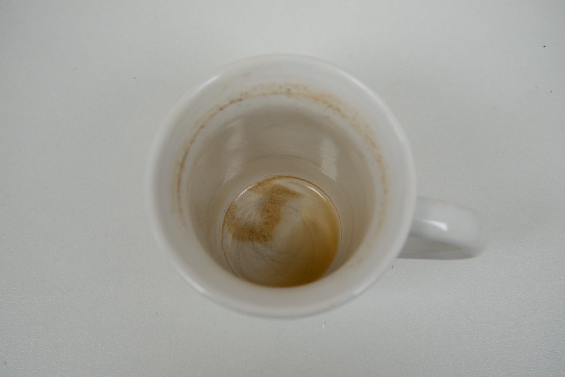 Taza de café Miele G5310SC sucia