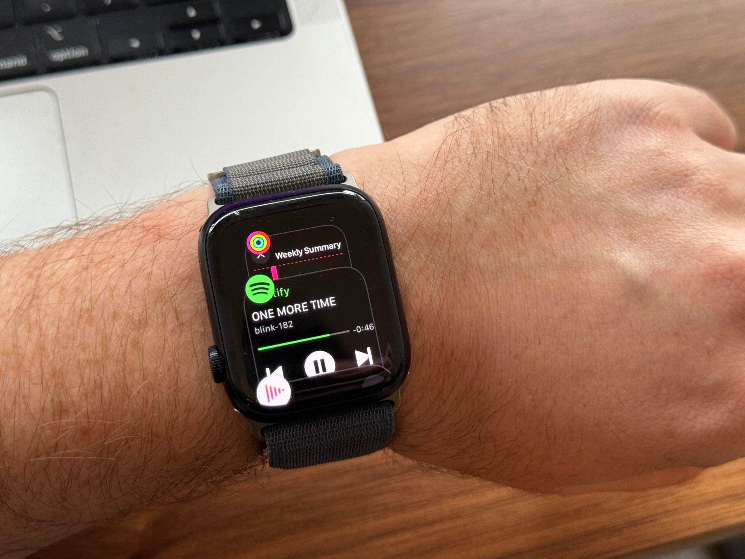 forzar el cierre de aplicaciones en el Apple Watch
