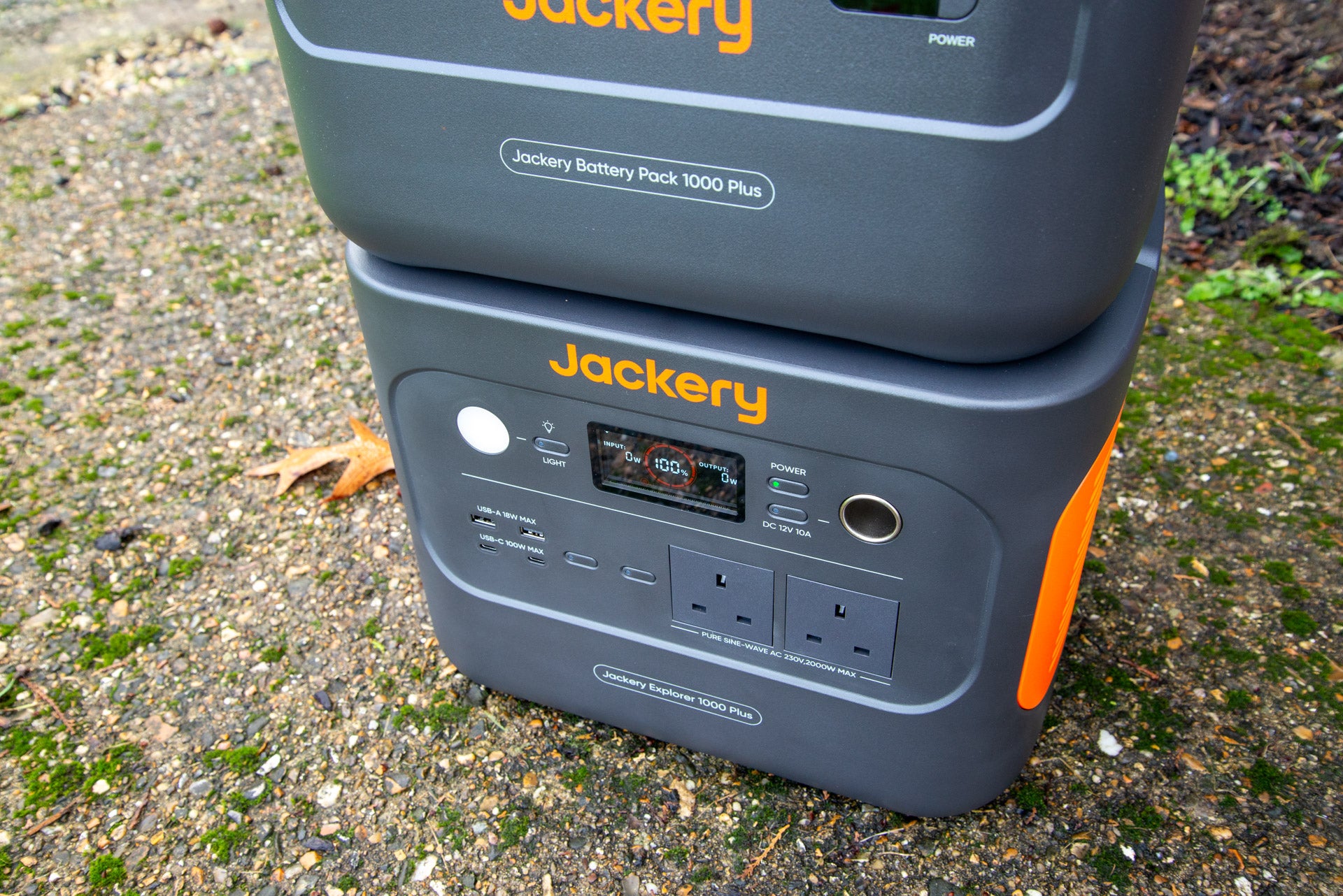 Jackery Explorer 1000 Plus con batería de expansión