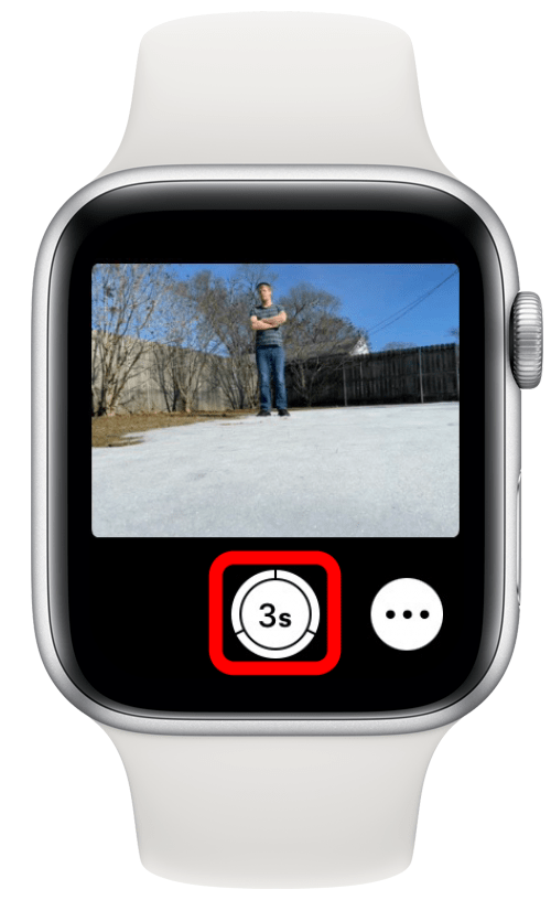 Toca el ícono del obturador para tomar una fotografía con tu Apple Watch.