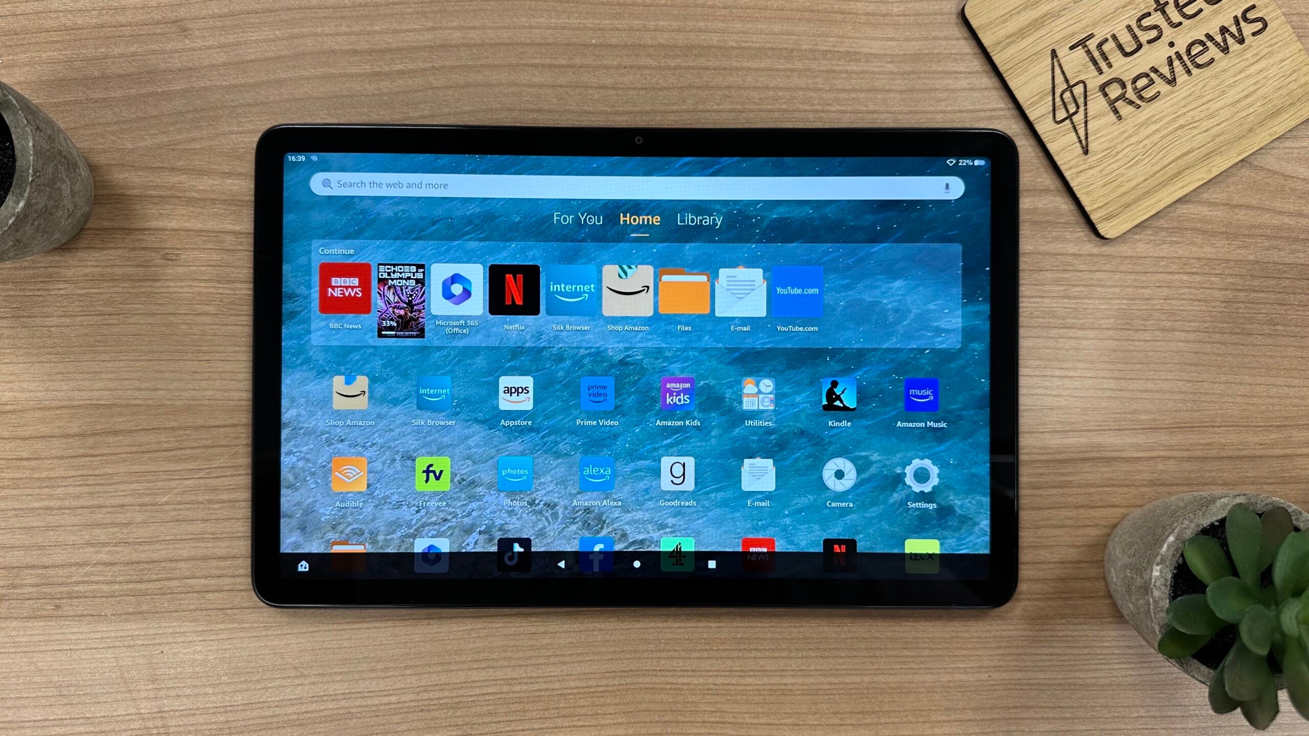 La excelente tableta Fire Max 11 de Amazon es una