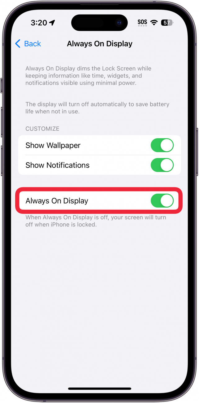 configuración de pantalla siempre en pantalla del iPhone con un cuadro rojo alrededor de la opción siempre en pantalla