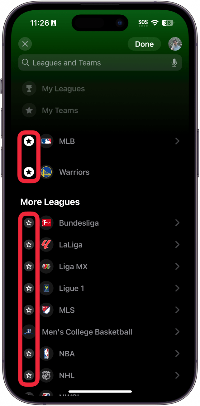 aplicación de deportes para iPhone que muestra ligas y equipos con un cuadro rojo alrededor de íconos de estrellas